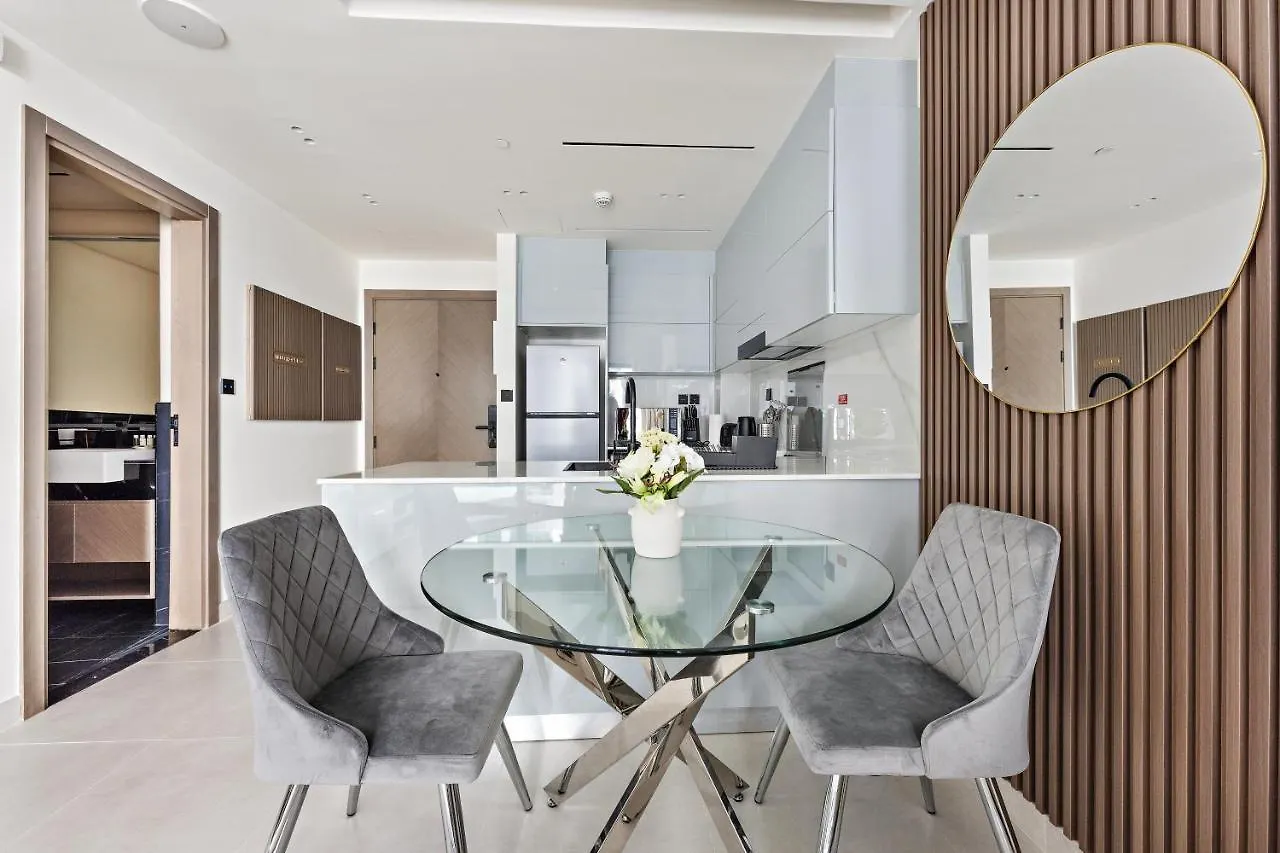 Apartment WelHome - Contemporary 1BR in Binghatti Canal & Burj Views Dubai United Arab Emirates