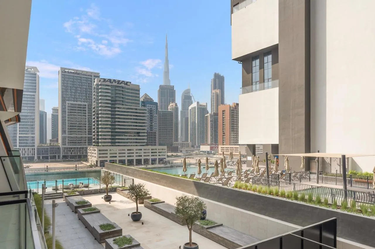 Apartment WelHome - Contemporary 1BR in Binghatti Canal & Burj Views Dubai