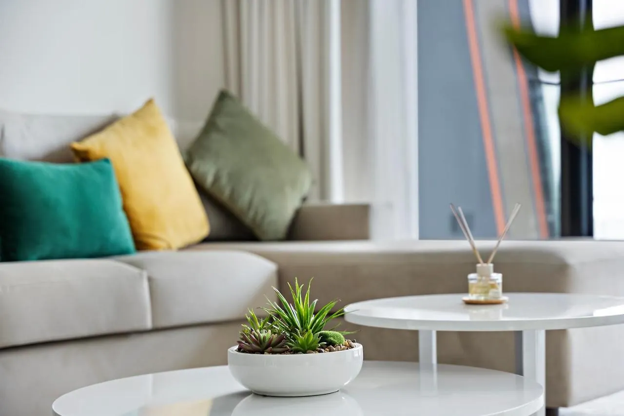 Apartment WelHome - Contemporary 1BR in Binghatti Canal & Burj Views Dubai