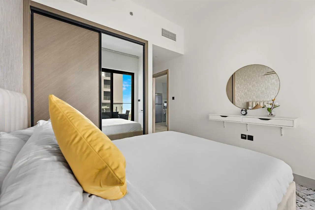 WelHome - Contemporary 1BR in Binghatti Canal & Burj Views Dubai United Arab Emirates